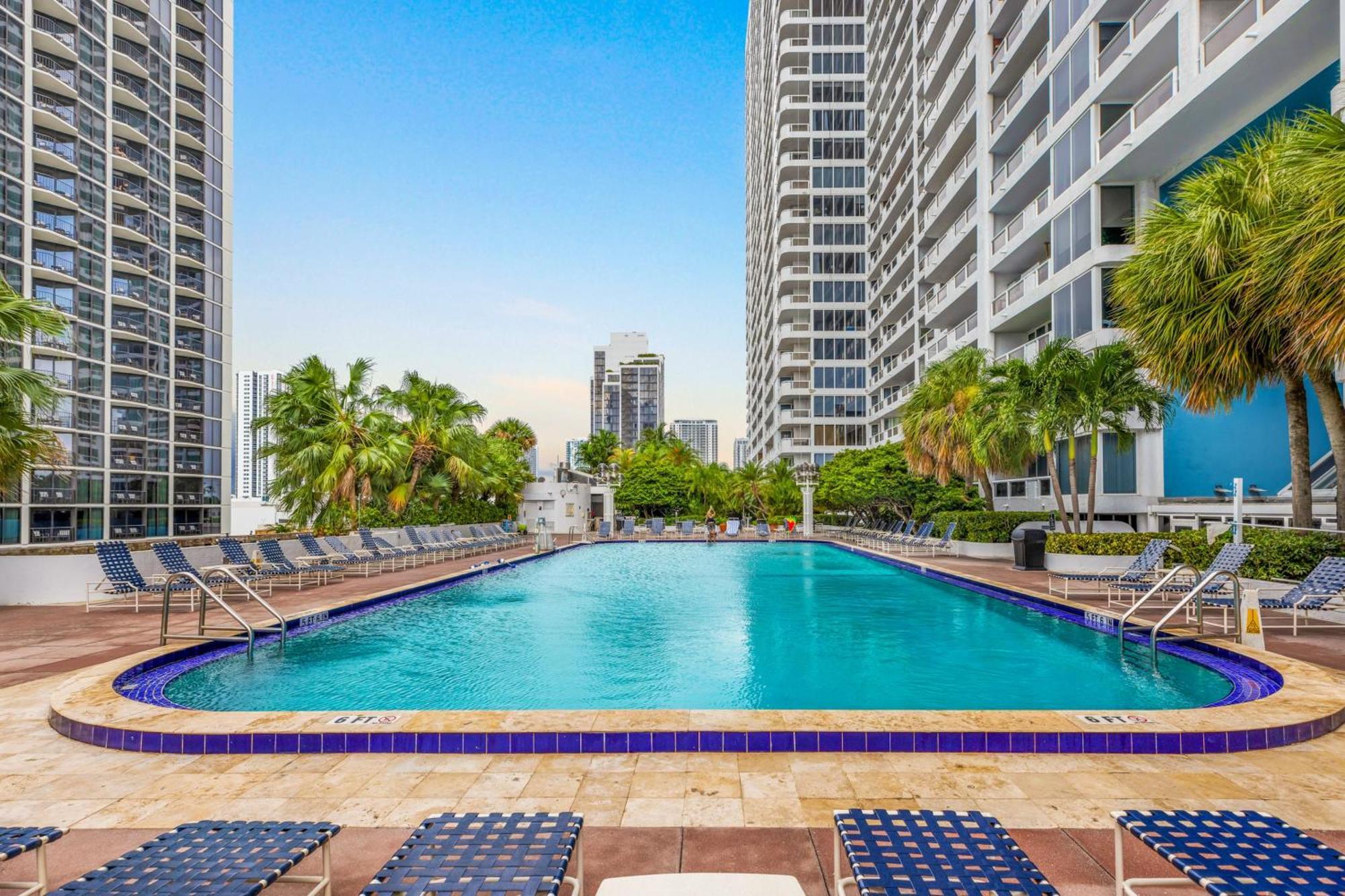 شقة Bayview Bliss Biscayne دورال المظهر الخارجي الصورة